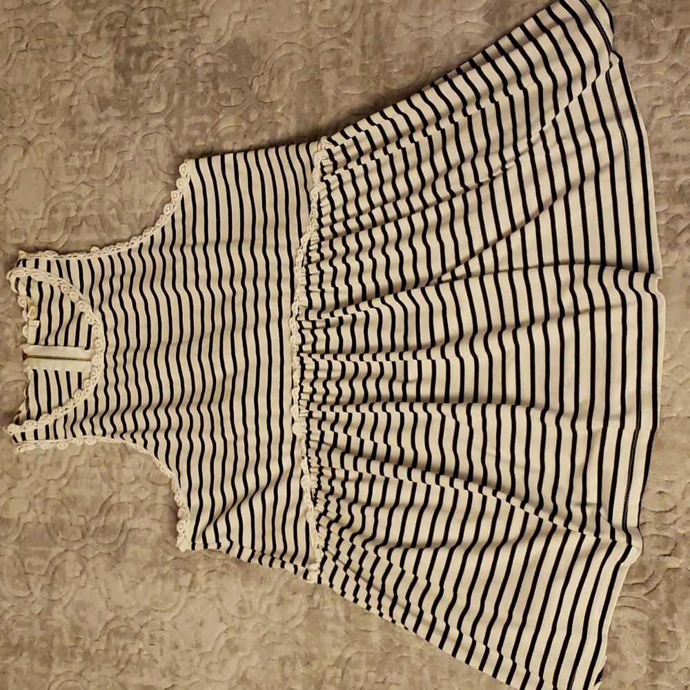 🌞☀️🌞POL Striped Baby Doll racerback tank